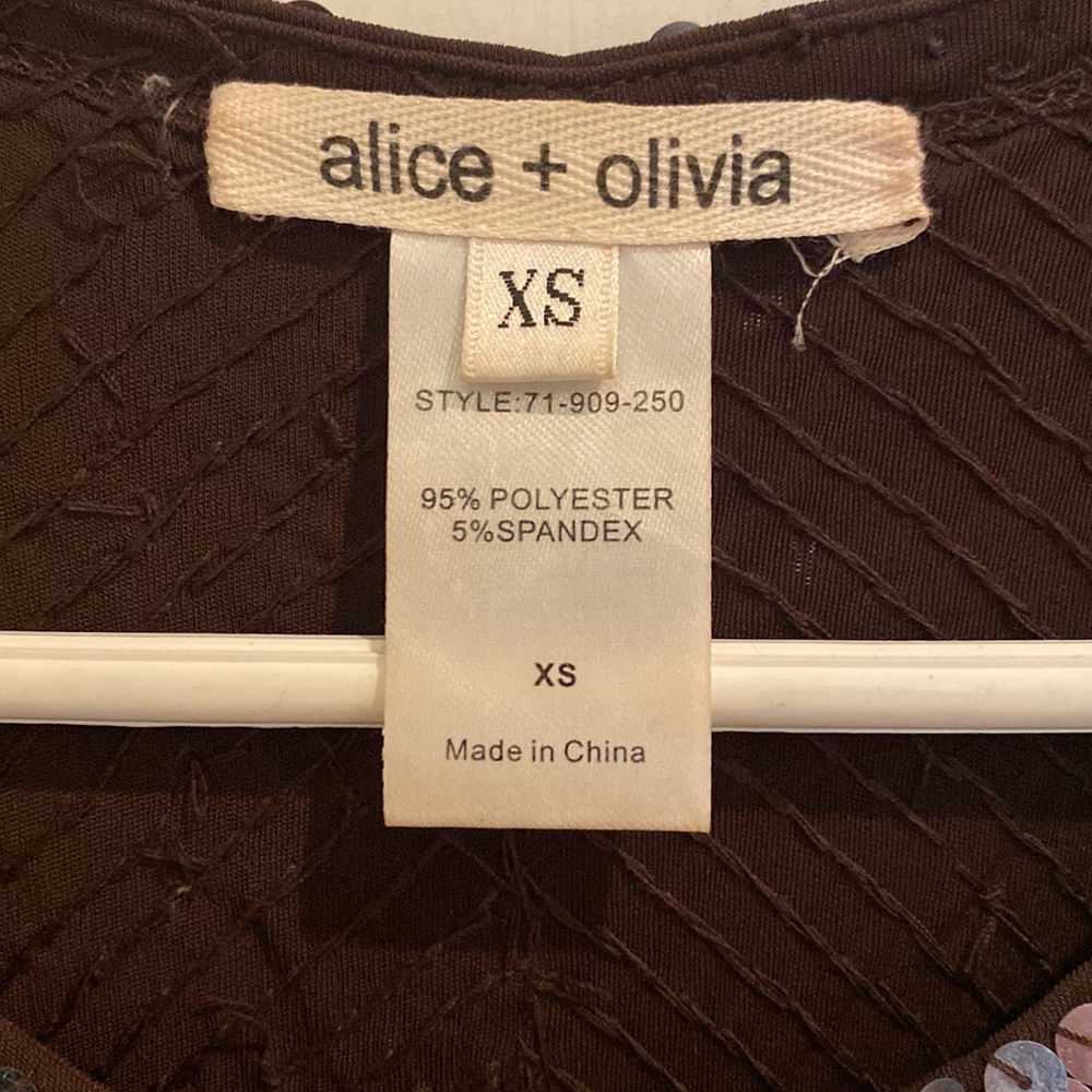 ✨HP✨ Alice & Olivia Sequin Dress - Picture 5 of 7